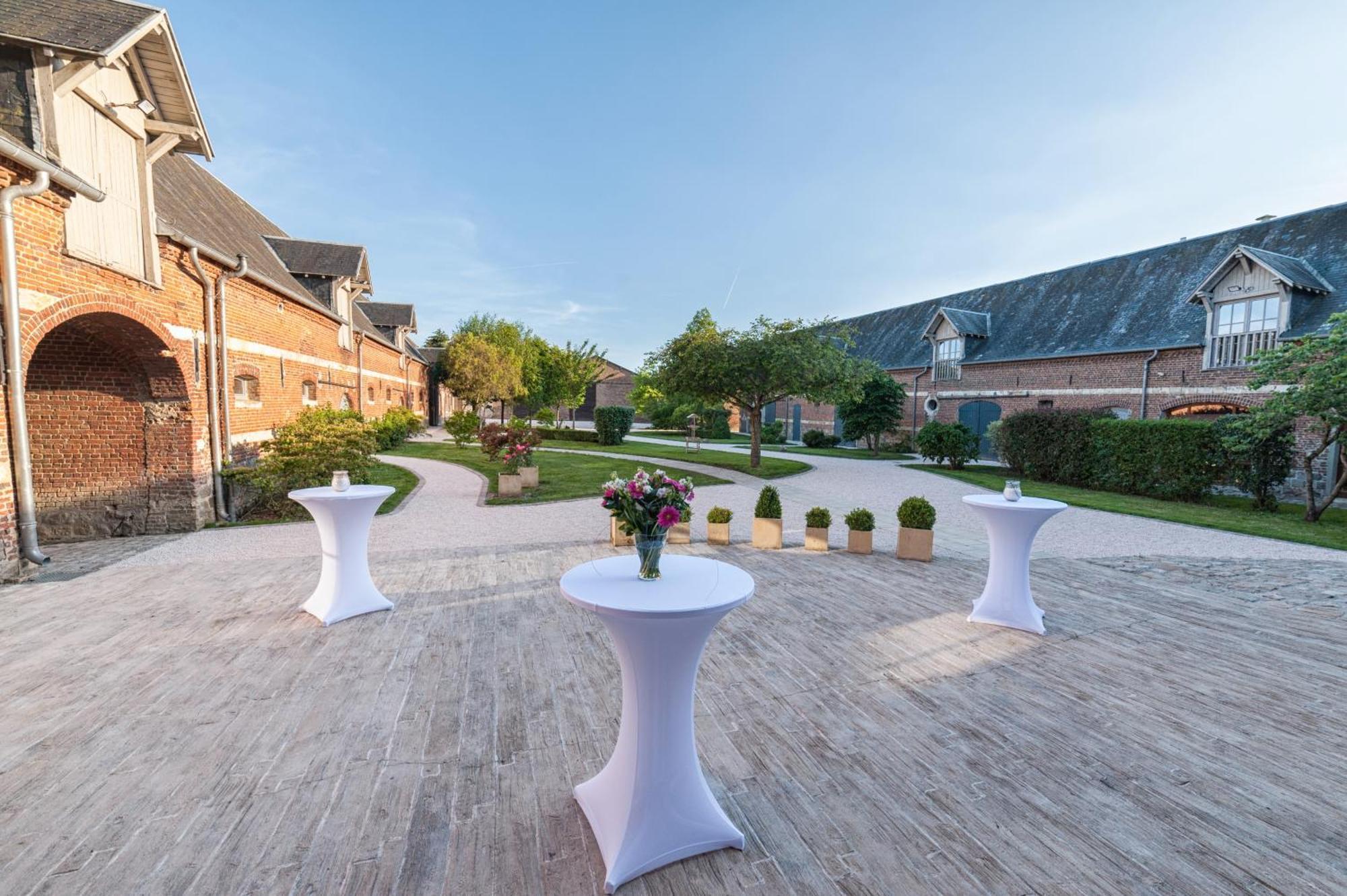 Domaine Des Lumieres Hotel Aisonville-et-Bernoville Екстериор снимка